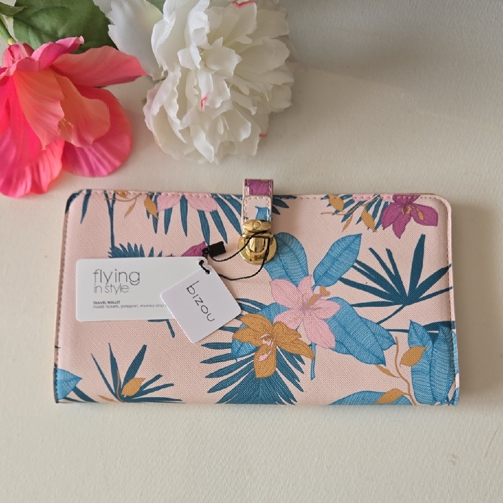 Bizou Travel Wallet New Passport Holder